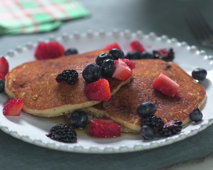 Wholegrain Mixed Berry Pancakes (Gluten-free)