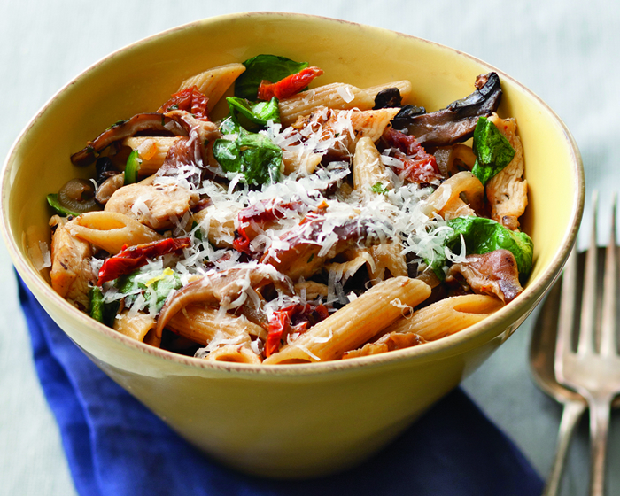 Whole Grain Penne with Chicken, Mushrooms and Spinach