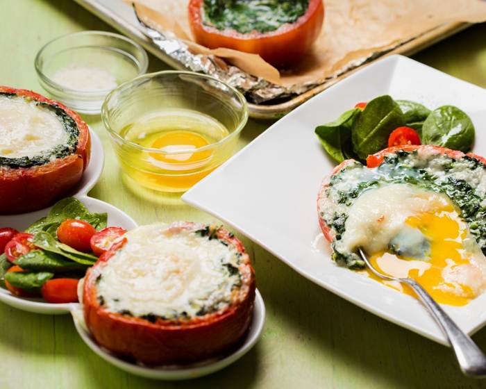 Eggs Florentine in Tomato Cups