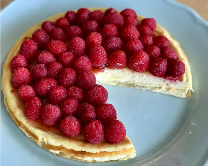 Ricotta Cheesecake with Fresh Raspberries