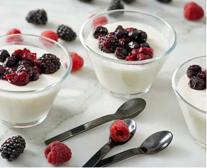 Yogurt Panna Cotta With Berry Sauce