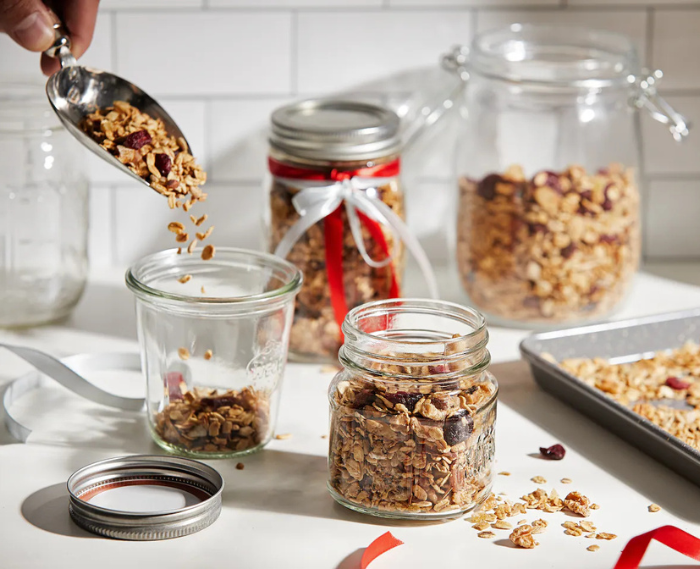 Holiday Granola